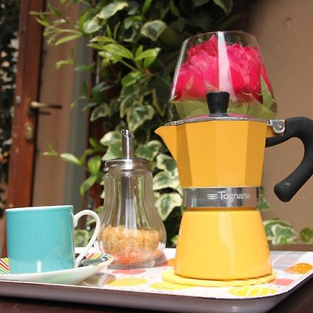 Easy Cosi Affittacamere Barolo Luaran gambar